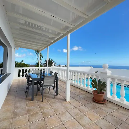 La Ventana Al Mar Villa *