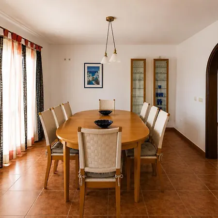 Vila La Ventana Al Mar Güime